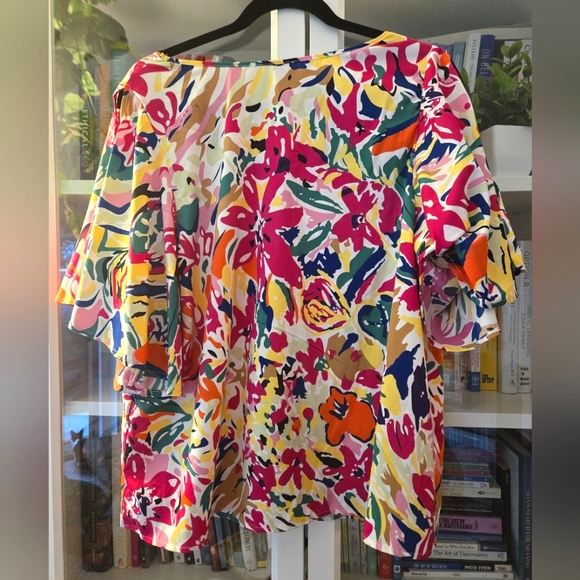 NWOT Floral V-Neck & Flounce Butterfly Sleeve Blouse by Shein VCAY - Picture 14 of 15